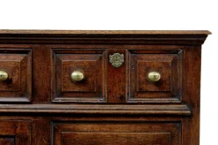 Pamono 18th Century English Carved Oak Dresser, 1720s New