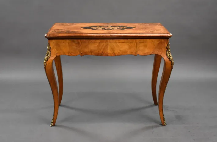 Pamono 19th Century English Victorian Burl Walnut and Marquetry Inlaid Card Table, 1860s Outlet