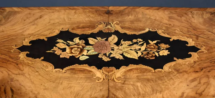 Pamono 19th Century English Victorian Burl Walnut and Marquetry Inlaid Card Table, 1860s Outlet