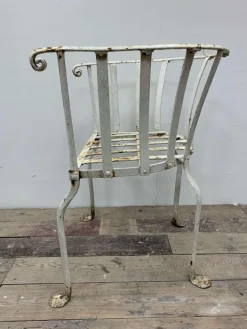Pamono 19th Century English Wrought Iron Garden Chair with Rounded Back Best