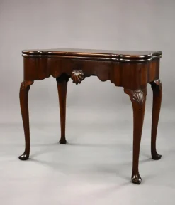 Pamono 18th Century George II Irish Mahogany Card Table Discount