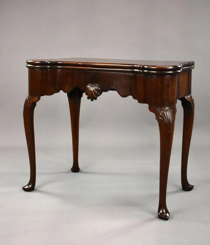 Pamono 18th Century George II Irish Mahogany Card Table Discount