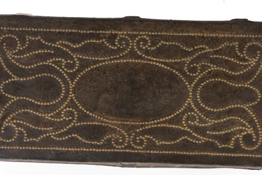 Pamono 17th Century Spanish Leather Chest