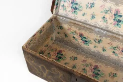 Pamono 17th Century Spanish Leather Chest