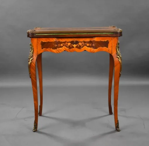 Pamono 19th Century Victorian English Walnut & Marquetry Card Table Discount