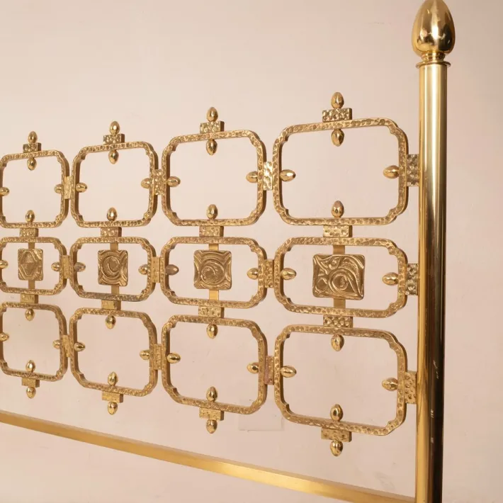 Pamono Thailandia Bed by Chansky, Shelba and Luciano Frigerio for Frigerio Di Desio, 1960s Clearance