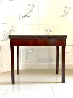Pamono 18th-Century Chippendale Style Mahogany Carved Card Table Clearance