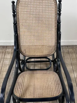 Pamono Thonet Rocking Chair in Blackened Curved Wood and Cane, 1900s by Michael Thonet, 1890s Outlet