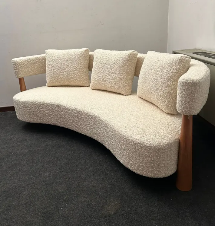 Pamono Three-Seater Sofa with Conical Legs in White Bouclé Wood, 2000s