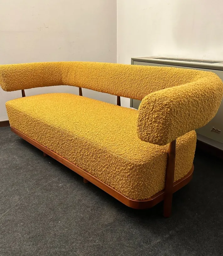 Pamono Three-Seater Sofa with Tapered Legs in Mustard-Colored Bouclé Wood, 2000s Hot