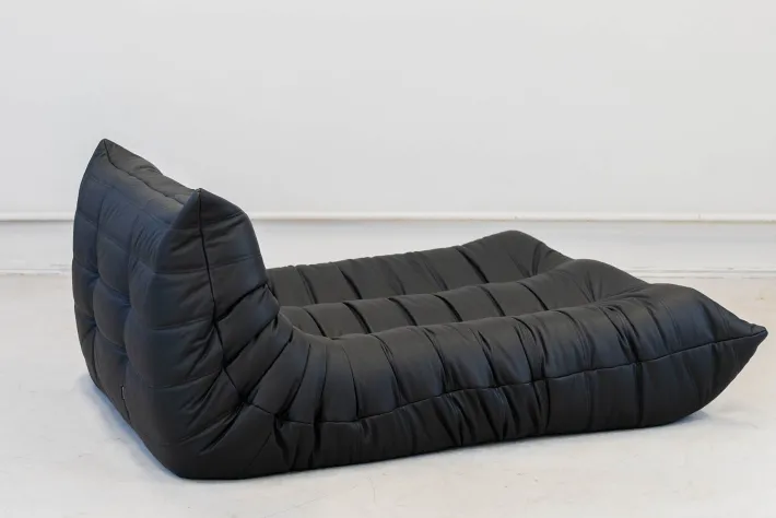 Pamono Togo Chaise Lounge in Black Leather byy Michel Ducaroy for Ligne Roset, 1974 Sale