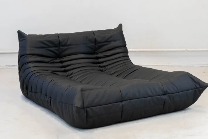 Pamono Togo Chaise Lounge in Black Leather byy Michel Ducaroy for Ligne Roset, 1974 Sale