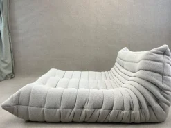 Pamono Togo Chaise Lounge in Grey Fabric by Michel Ducaroy for Ligne Roset Discount