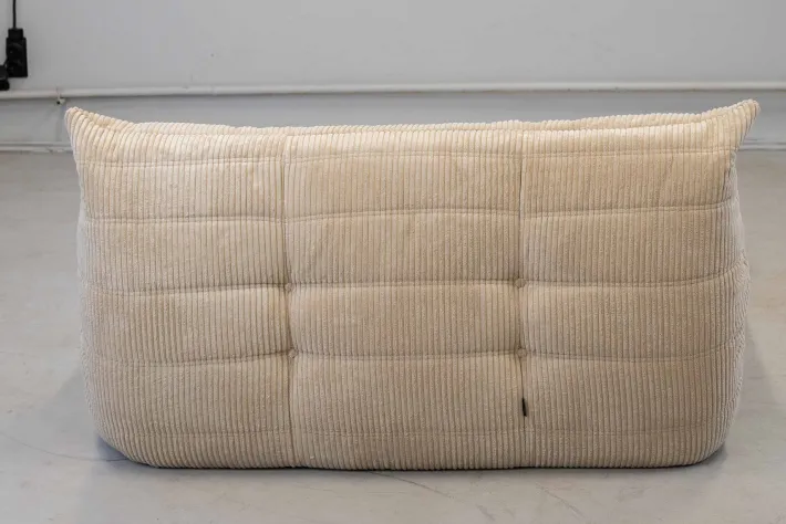 Pamono Togo Chaise Lounge in White Curduroy Fabric attributed to Michel Ducaroy for Ligne Roset, 1974 Clearance