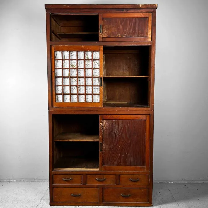 Pamono Traditional Japanese Tansu Storage Cabinet, 1920s, Set of 2 Outlet