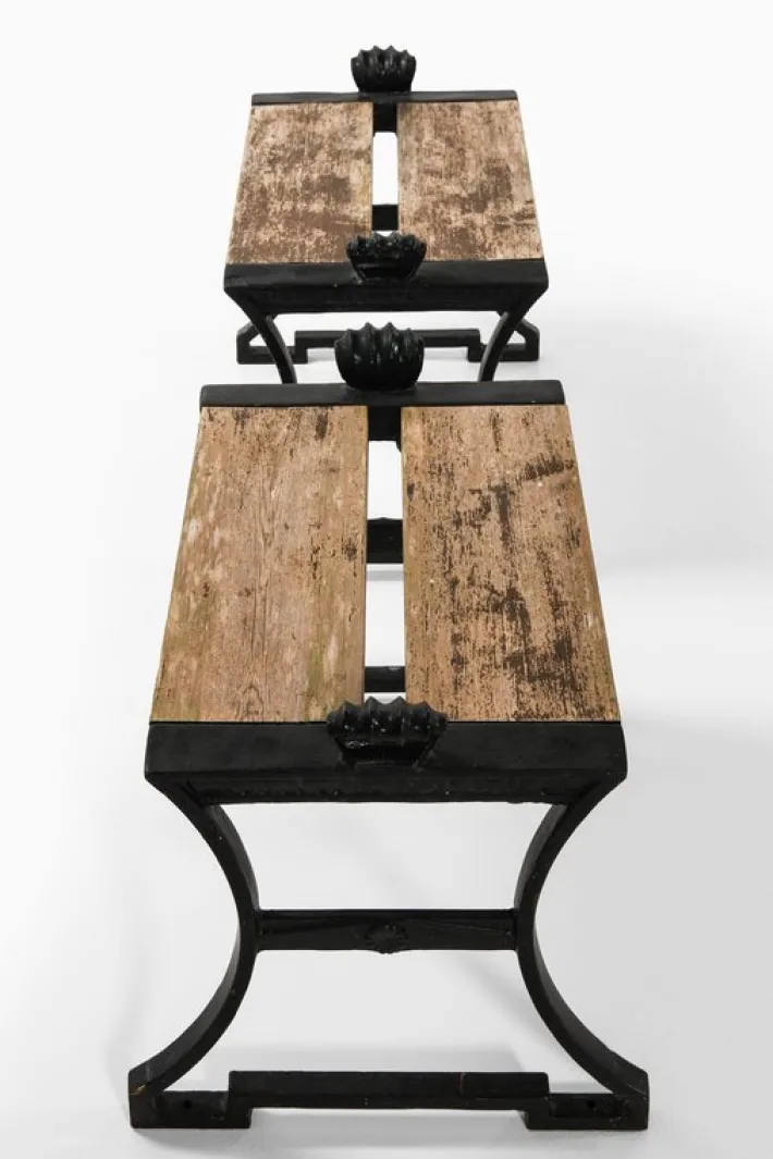 Pamono Trädgårdsmöbel Nr 2 Stools in Cast Iron and Painted Wood attributed to Folke Bensow, 1920, Set of 2 Hot