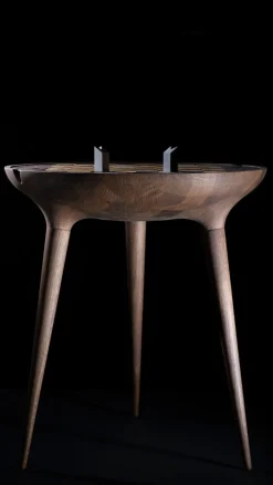 Pamono Trojan XXI Chess Table from Futuro Studio, 2021, Set of 33 Online