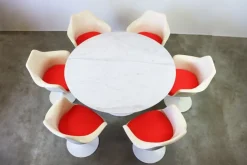 Pamono Tulip Dining Table and Chairs by Eero Saarinen for Knoll, 1960s, Set of 7 Clearance