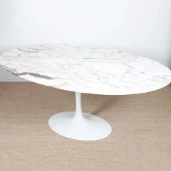 Pamono Tulip Dining Table by Eero Saarinen for Knoll, 1970 Hot