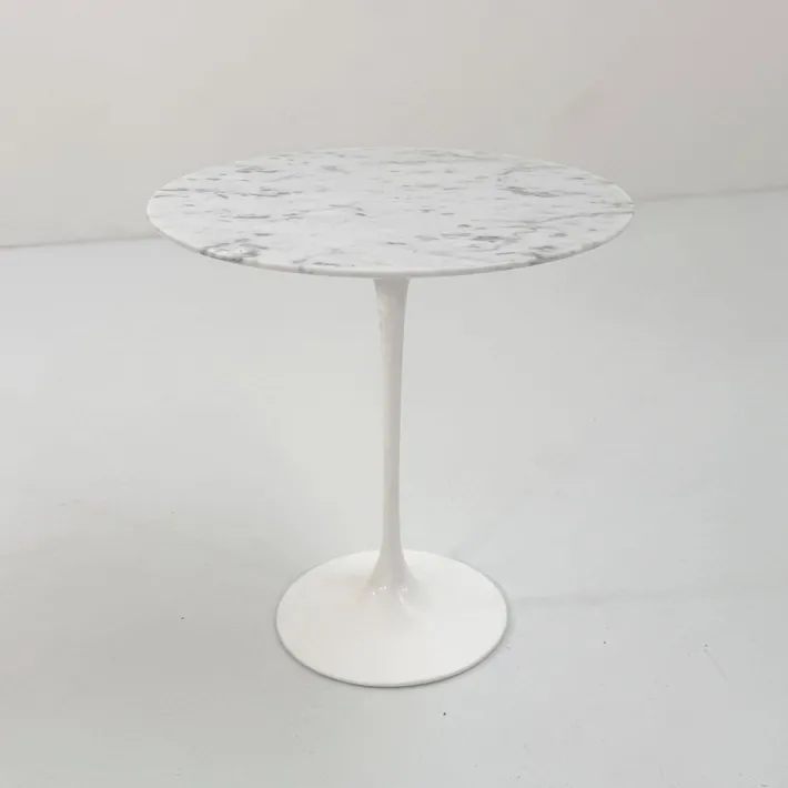 Pamono Tulip Side Table in Marble by Eero Saarinen for Knoll, 1970s Discount