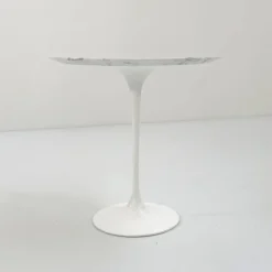 Pamono Tulip Side Table in Marble by Eero Saarinen for Knoll, 1970s Discount