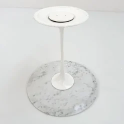 Pamono Tulip Side Table in Marble by Eero Saarinen for Knoll, 1970s Discount