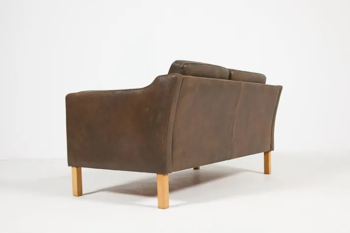 Pamono Two-Seater Sofa in Leather from Vemb, 1980s Outlet