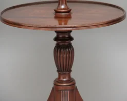 Pamono Two-Tiered Dumbwaiter, 1830s