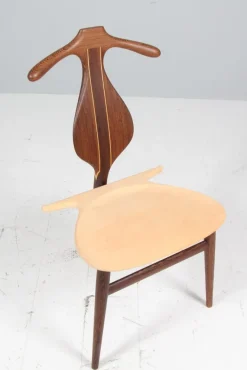 Pamono Valet Chair in Wenge and Ash attributed to Hans Wegner for PP Møbler, Denmark, 2010s Hot