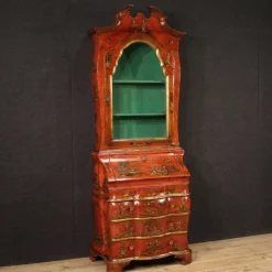 Pamono Venetian Lacquered and Gilded Chinoiserie Trumeau, 1940 Sale