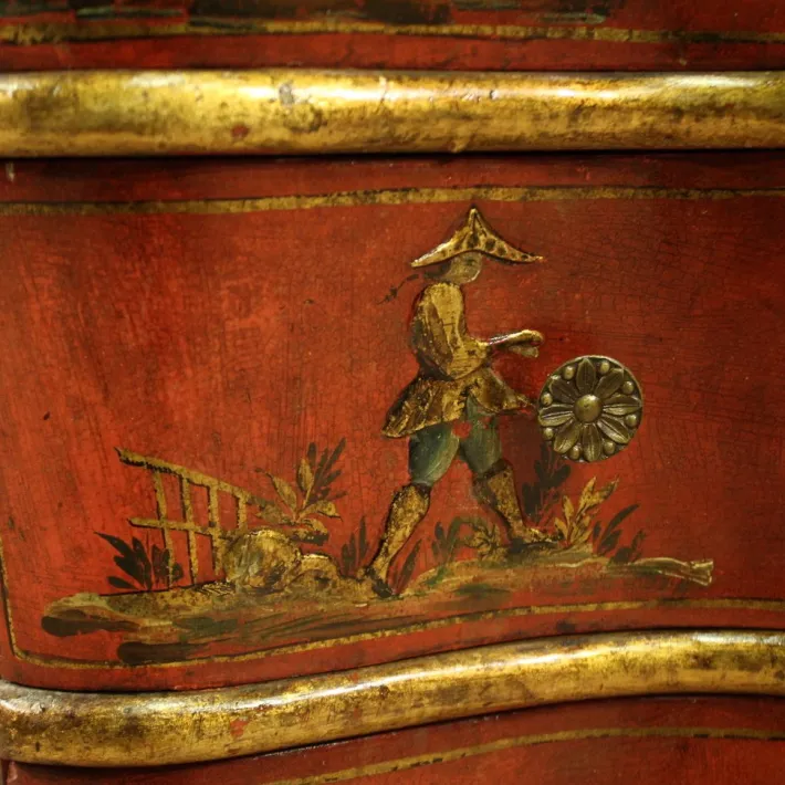 Pamono Venetian Lacquered and Gilded Chinoiserie Trumeau, 1940 Sale