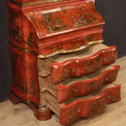 Pamono Venetian Lacquered and Gilded Chinoiserie Trumeau, 1940 Sale