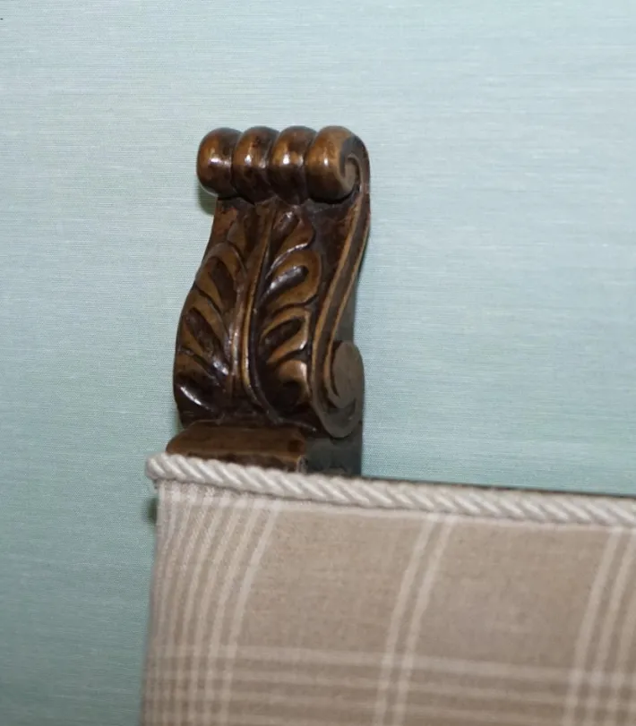 Pamono Victorian Armchairs with Carved Wood Detail, Set of 2 Hot