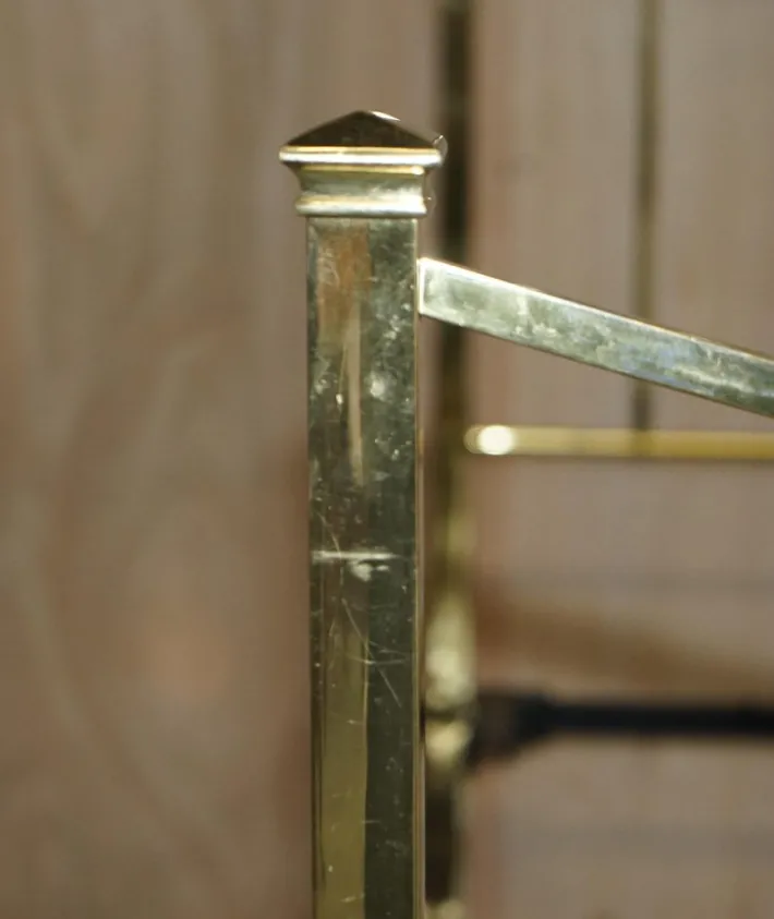 Pamono Victorian Brass Bed Frame with Original Porcelain Castors, 1840s Outlet