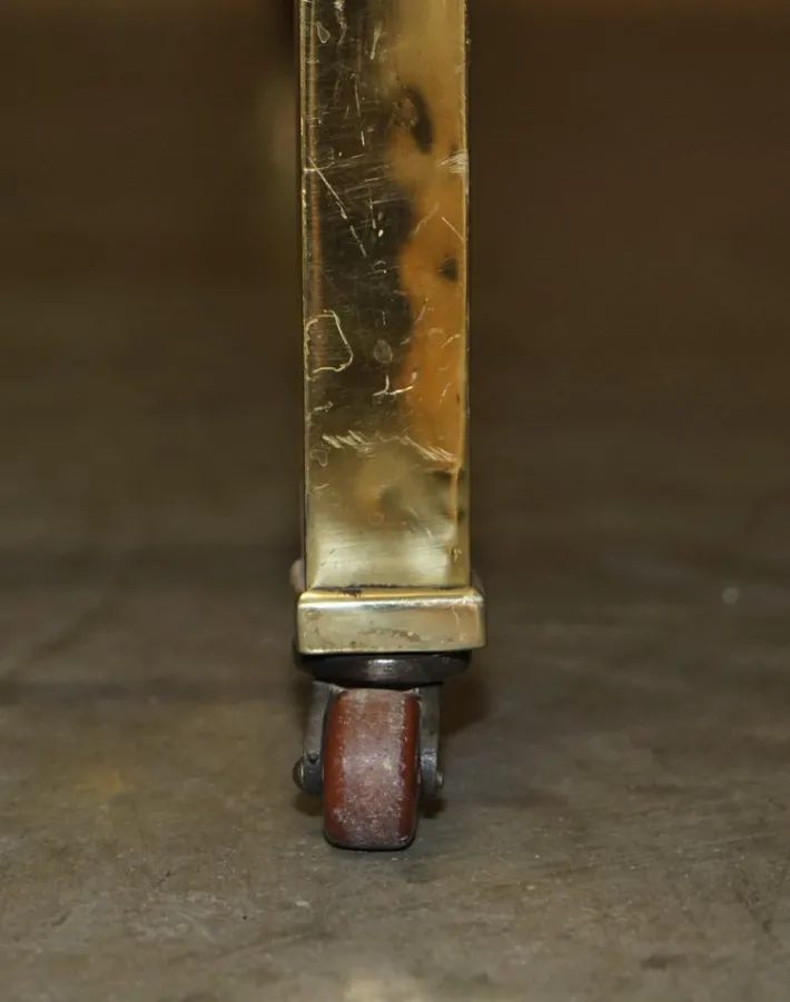 Pamono Victorian Brass Bed Frame with Original Porcelain Castors, 1840s Outlet