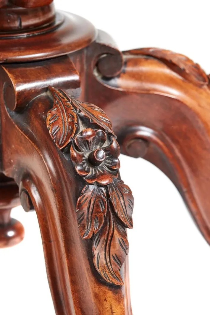 Pamono Victorian Burr Walnut Serpentine Shaped Card Table Discount