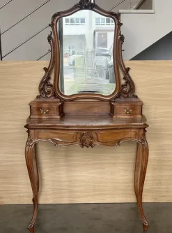 Pamono Victorian Carved Mahogany Dresser Table with Attached Mirror, 1850 Sale