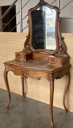 Pamono Victorian Carved Mahogany Dresser Table with Attached Mirror, 1850 Sale