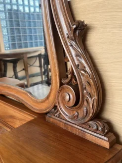 Pamono Victorian Carved Mahogany Dresser Table with Attached Mirror, 1850 Sale