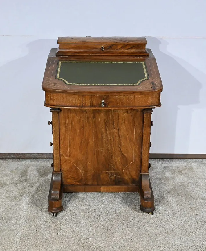 Pamono Victorian Davenport Secretaire in Walnut, England Outlet