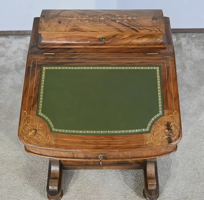 Pamono Victorian Davenport Secretaire in Walnut, England Outlet