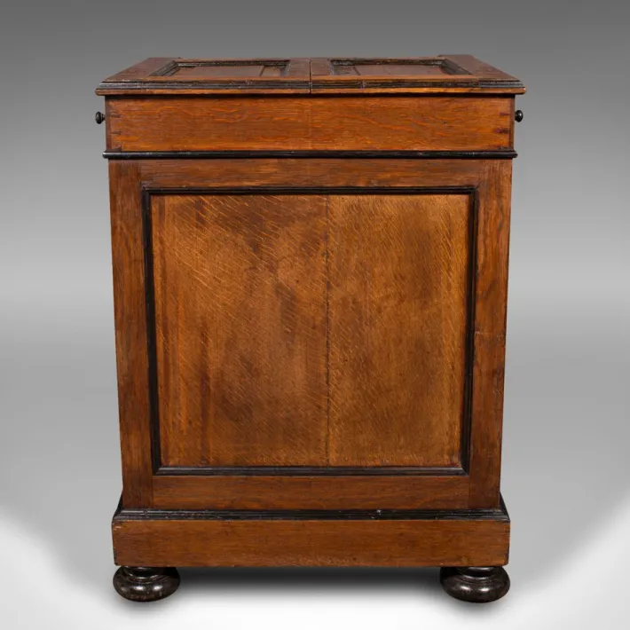 Pamono Victorian English Artists Materials Table in Oak by Roberson & Co, 1870s New