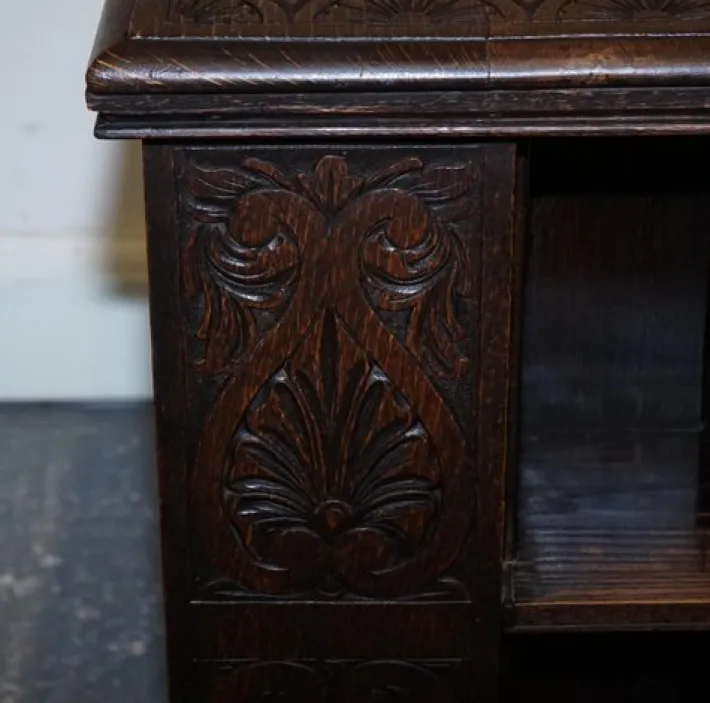 Pamono Victorian English Oak Carved Revolving Bookcase Clearance
