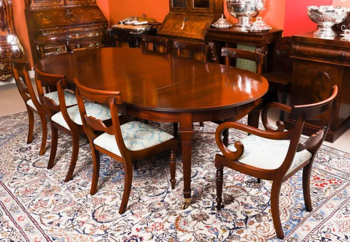 Pamono Victorian Flame Mahogany Extending Dining Table, 1890s New