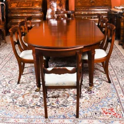 Pamono Victorian Flame Mahogany Extending Dining Table, 1890s New