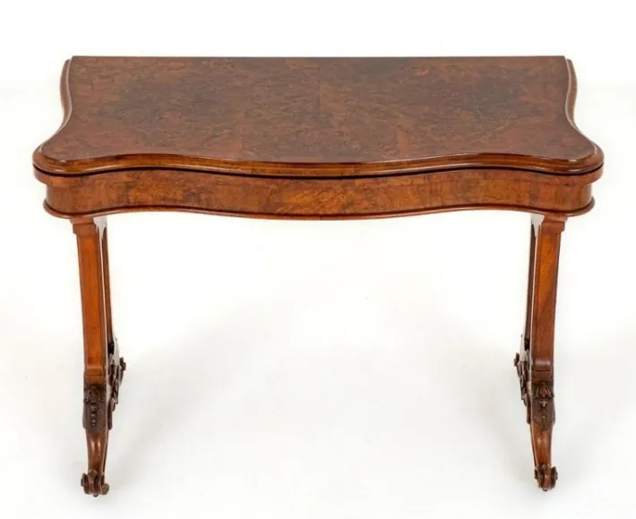 Pamono Victorian Games Table in Burr Walnut, 1860 New