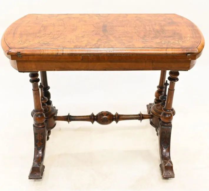 Pamono Victorian Games Table in Burr Walnut, 1880s Hot