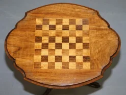 Pamono Victorian Inlaid Walnut & Hardwood Chess Table with Ornate Legs, 1880s Sale