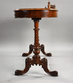 Pamono Victorian Kidney Shaped Writing Table in Rosewood, 1860 Clearance