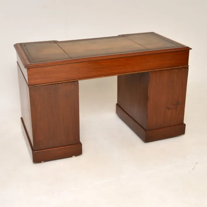 Pamono Victorian Leather Top Pedestal Desk, 1860s Best